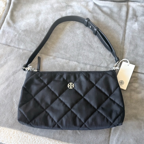 Tory Burch Handbags - Tory Burch Black Quilted Shoulder Bag with Silver Logo